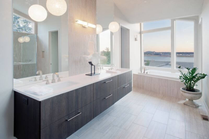 Modern Bathroom